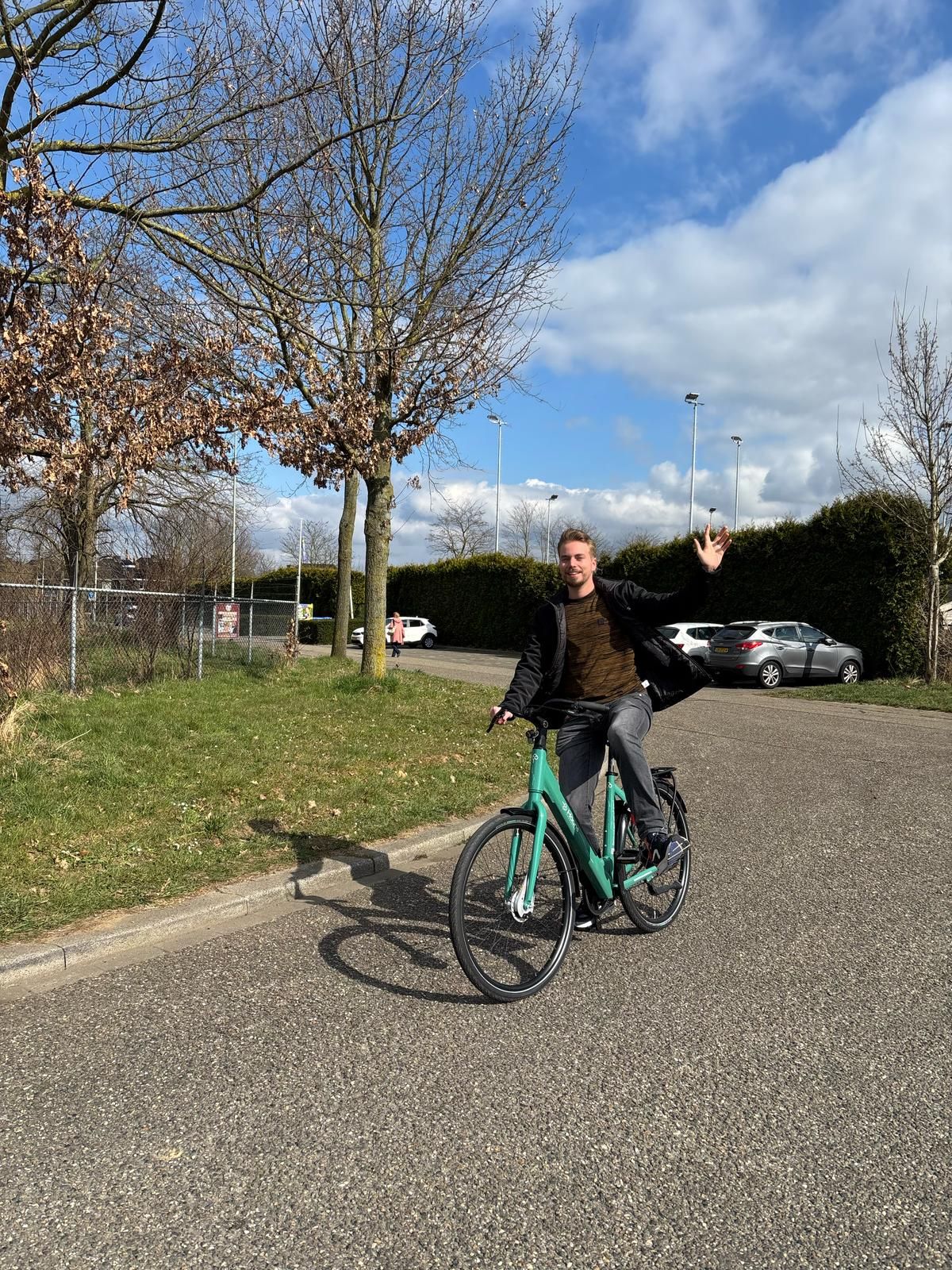 Pim op fiets Midden Limburg Haans Consultancy mobiliteitsmanagement.